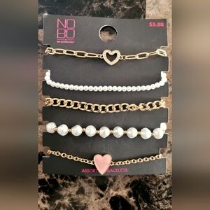 Heart and pearl bracelet set